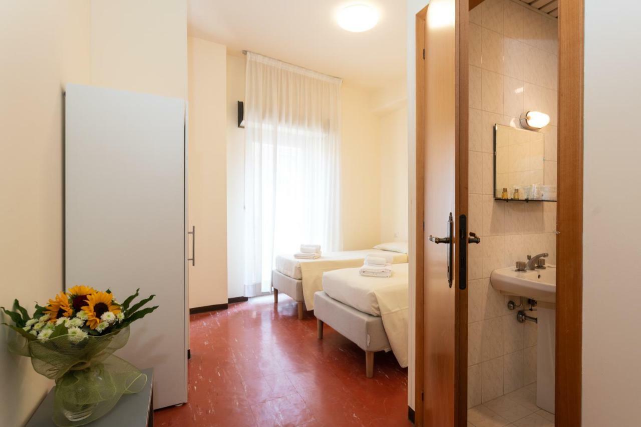 Casa Adele Hotell Rom Exteriör bild