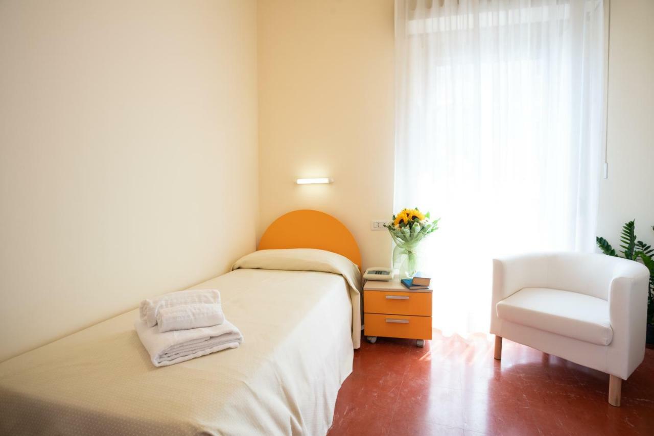 Casa Adele Hotell Rom Exteriör bild